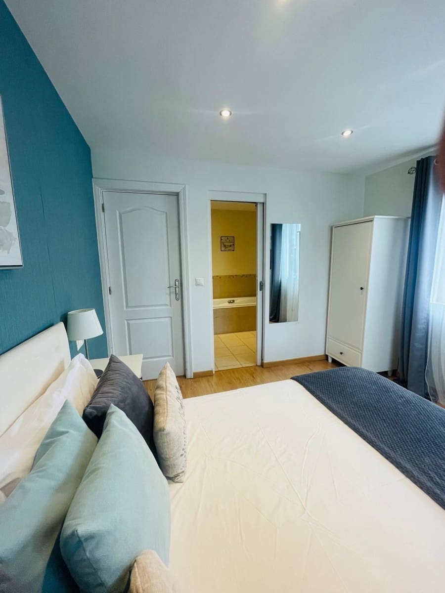 Chalet de 6 habitaciones en Marbella en venta - 1.795.000 € (Ref: 9529397)