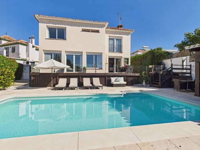 6 chambre Villa/Maison à vendre à Marbella - 1 795 000 € (Ref: 9529397)