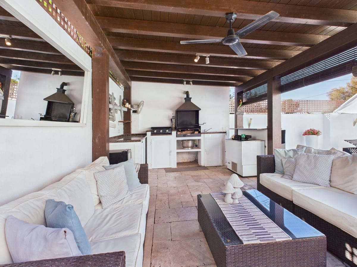 6 chambre Villa/Maison à vendre à Marbella - 1 795 000 € (Ref: 9529397)