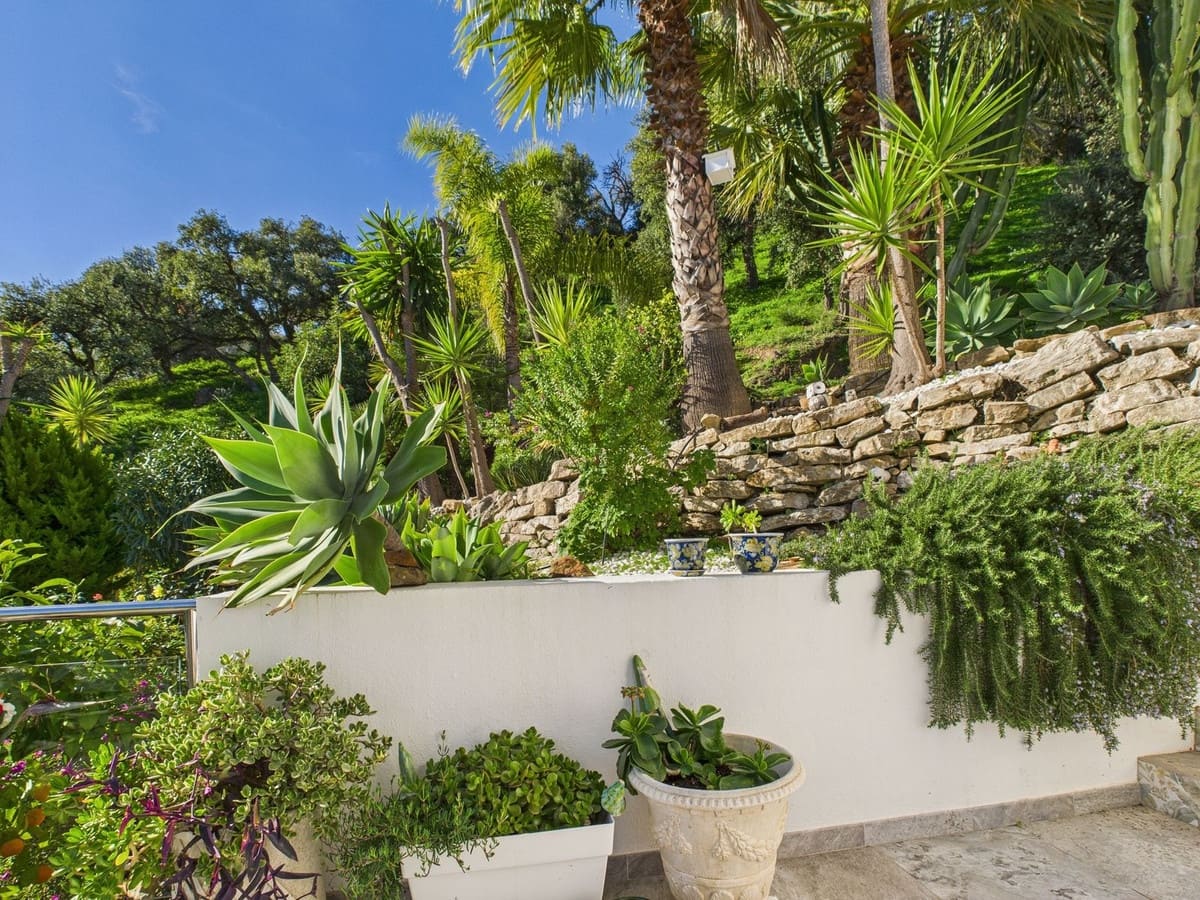 4 soveværelse Villa til salg i Estepona - € 1.195.000 (Ref: 9529398)