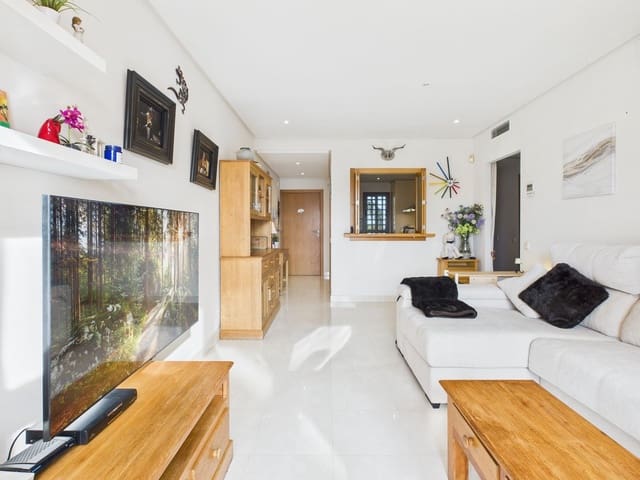 2 soveværelse Lejlighed til salg i Cancelada, Estepona - € 390.000 (Ref: 9533140)