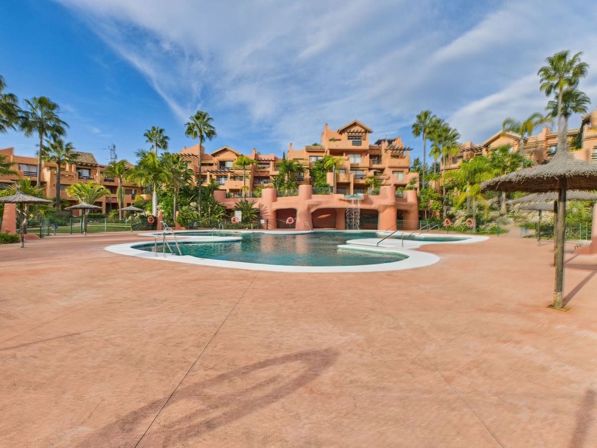 2 soveværelse Lejlighed til salg i Cancelada - € 390.000 (Ref: 9533140)