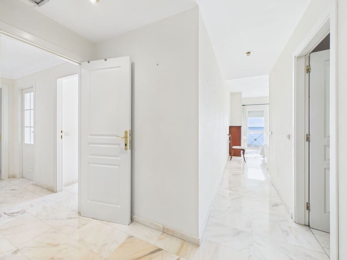 3 camera da letto Appartamento in vendita in Estepona - 950.000 € (Rif: 9542991)