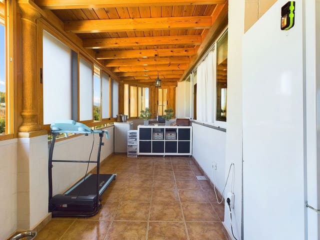 3 quarto Apartamento para venda em Estepona - 700 000 € (Ref: 9550570)