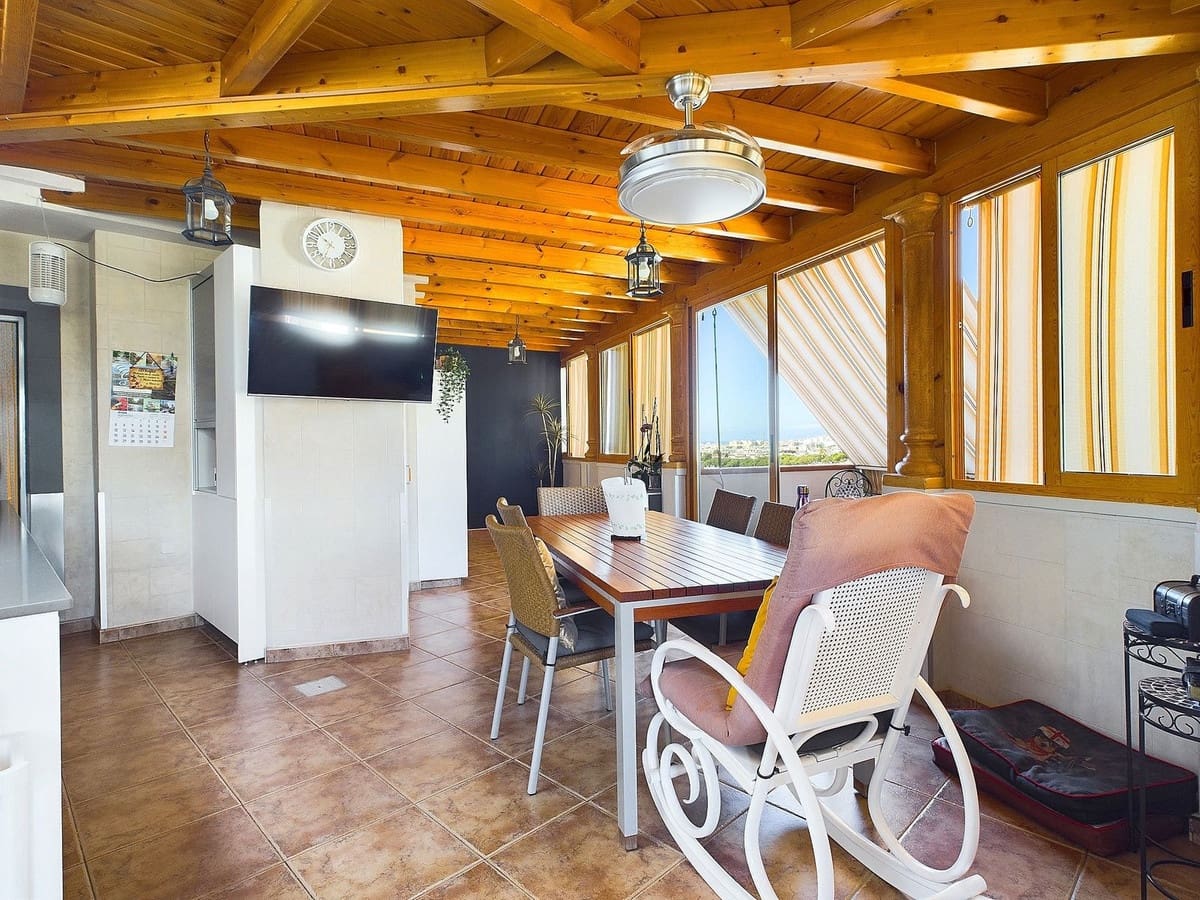 3 quarto Apartamento para venda em Estepona - 700 000 € (Ref: 9550570)