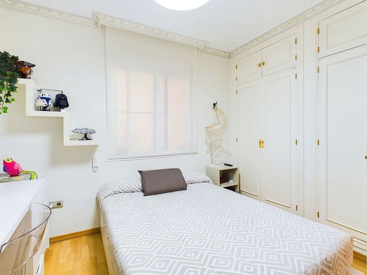 3 quarto Apartamento para venda em Estepona - 700 000 € (Ref: 9550570)