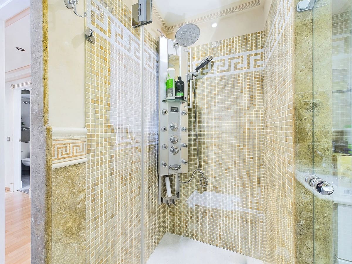 3 quarto Apartamento para venda em Estepona - 700 000 € (Ref: 9550570)