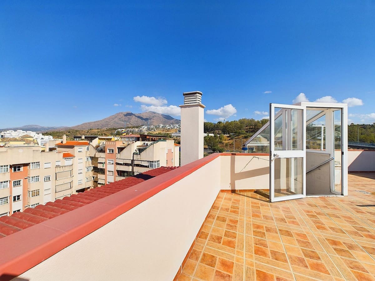 3 quarto Apartamento para venda em Estepona - 700 000 € (Ref: 9550570)