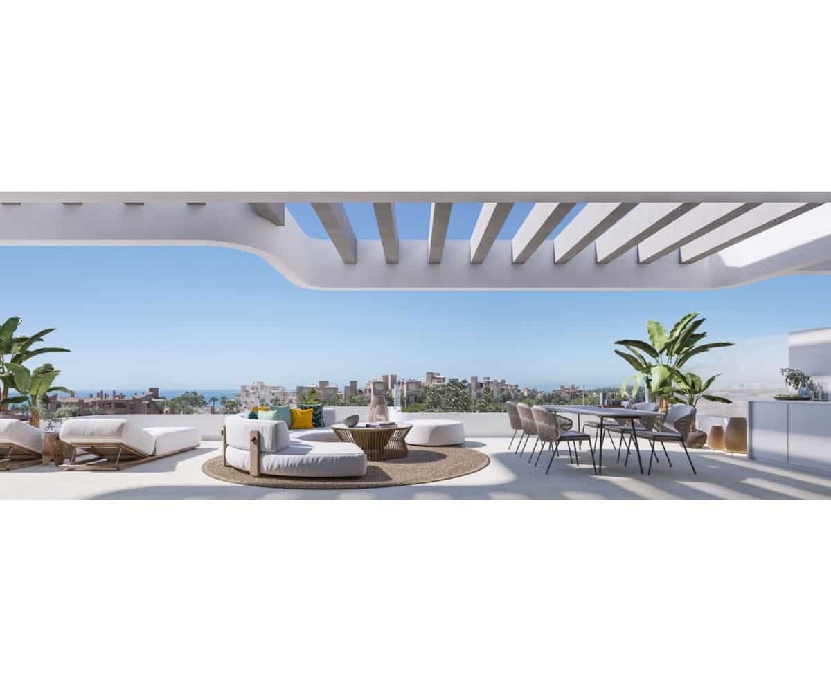 Apartamento de 4 habitaciones en Estepona en venta - 949.000 € (Ref: 9560868)