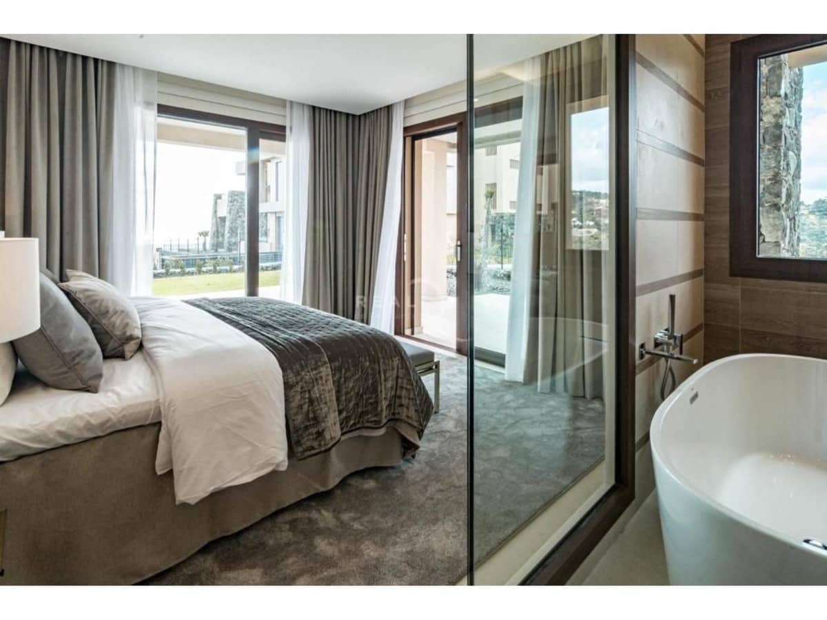 3 chambre Appartement à vendre à La Quinta - 1 299 000 € (Ref: 9689980)