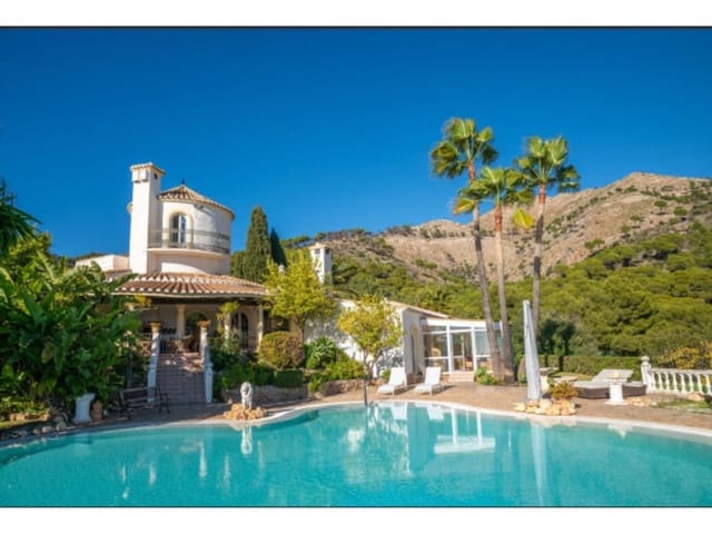 Chalet de 6 habitaciones en Mijas en venta - 1.950.000 € (Ref: 9698065)