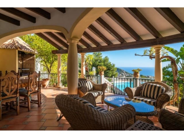 Chalet de 6 habitaciones en Mijas en venta - 1.950.000 € (Ref: 9698065)