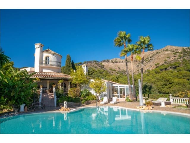 Chalet de 6 habitaciones en Mijas en venta - 1.950.000 € (Ref: 9698065)