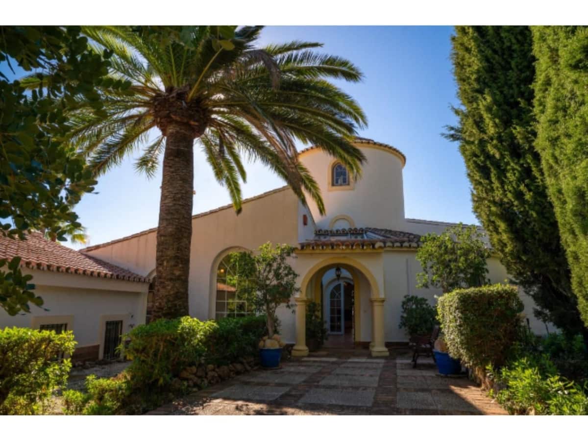 Chalet de 6 habitaciones en Mijas en venta - 1.950.000 € (Ref: 9698065)