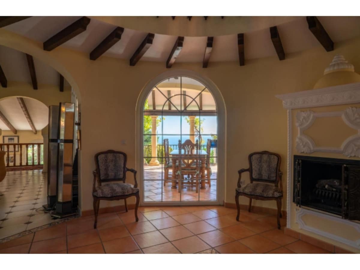 Chalet de 6 habitaciones en Mijas en venta - 1.950.000 € (Ref: 9698065)