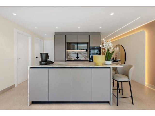 3 soverom Leilighet til salgs i New Golden Mile, Estepona - € 1 495 000 (Ref: 9780079)