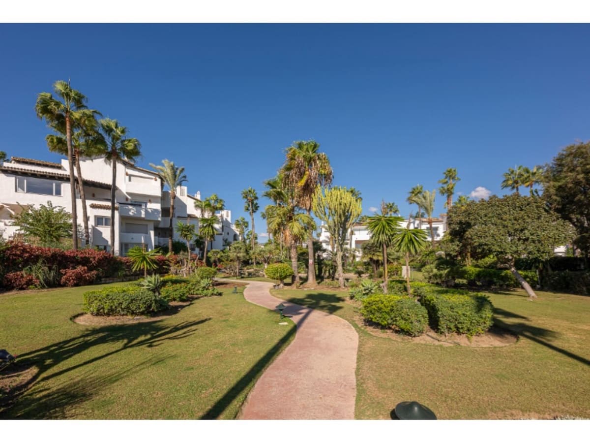 3 camera da letto Appartamento in vendita in New Golden Mile - 1.495.000 € (Rif: 9780079)