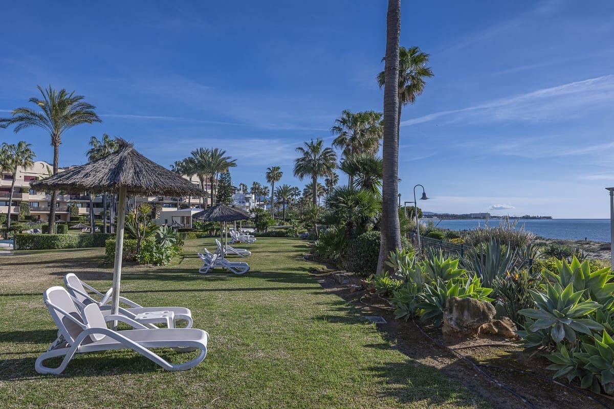 3 bedroom Apartment for sale in New Golden Mile - € 1,495,000 (Ref: 9780079)
