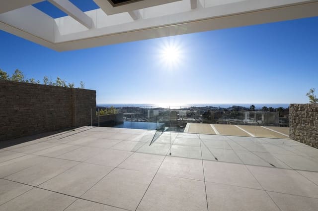 2 soveværelse Lejlighed til salg i La Cala de Mijas, Mijas - € 815.000 (Ref: 9788123)