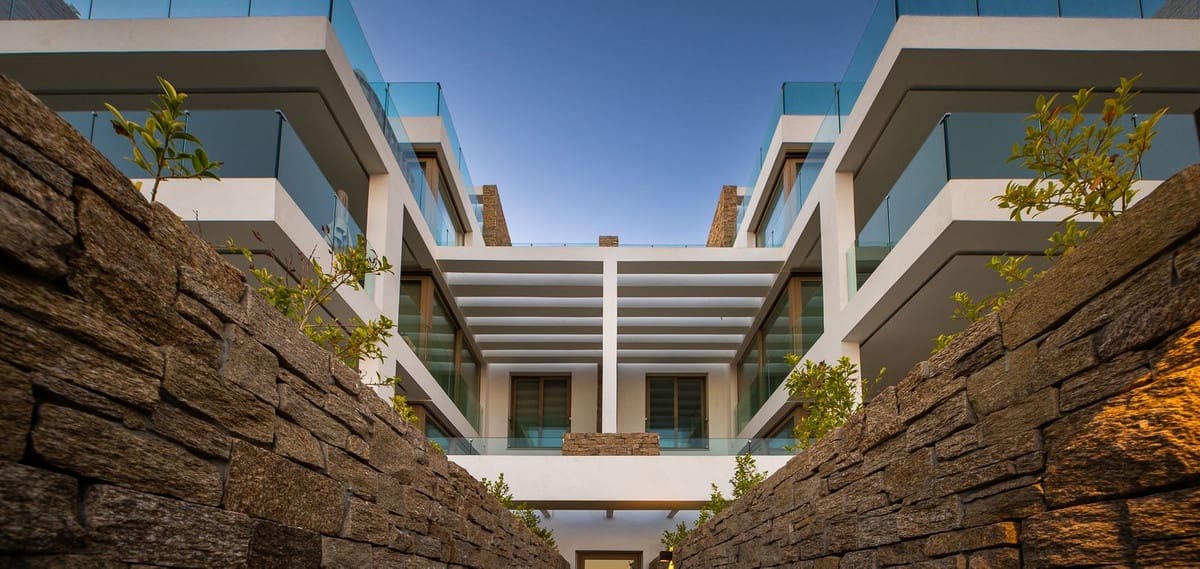 2 soveværelse Lejlighed til salg i La Cala de Mijas - € 815.000 (Ref: 9788123)