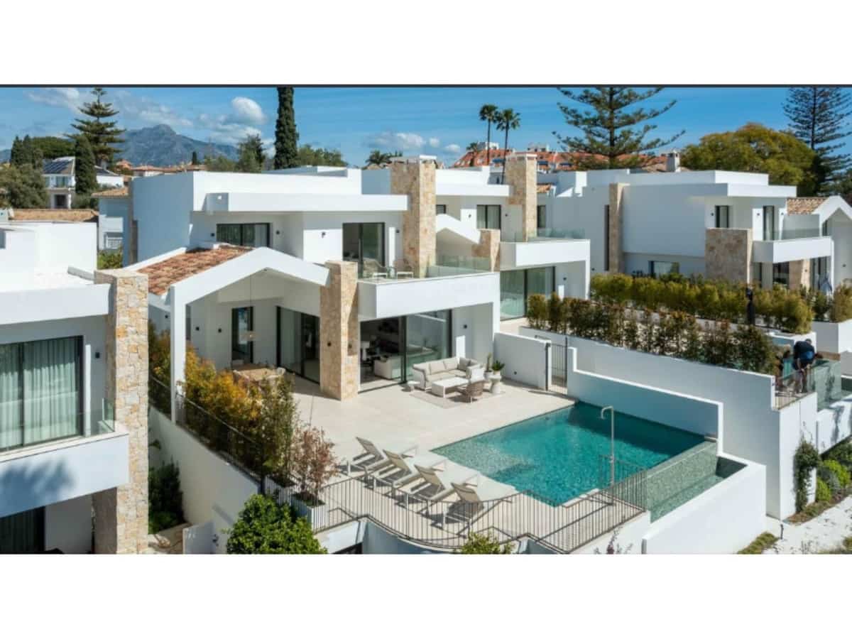 5 soverom Villa til salgs i San Pedro de Alcantara - € 3 695 000 (Ref: 9790208)