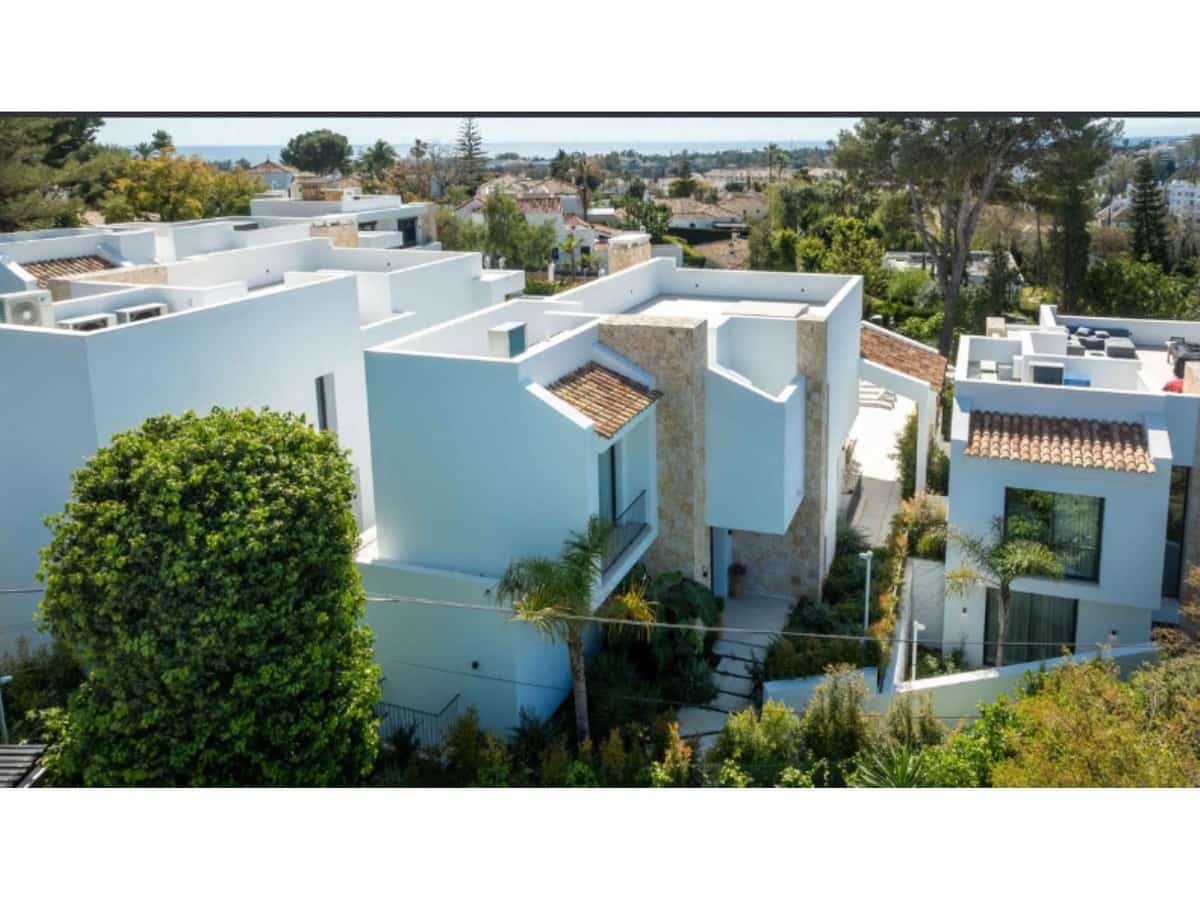 5 soverom Villa til salgs i San Pedro de Alcantara - € 3 695 000 (Ref: 9790208)