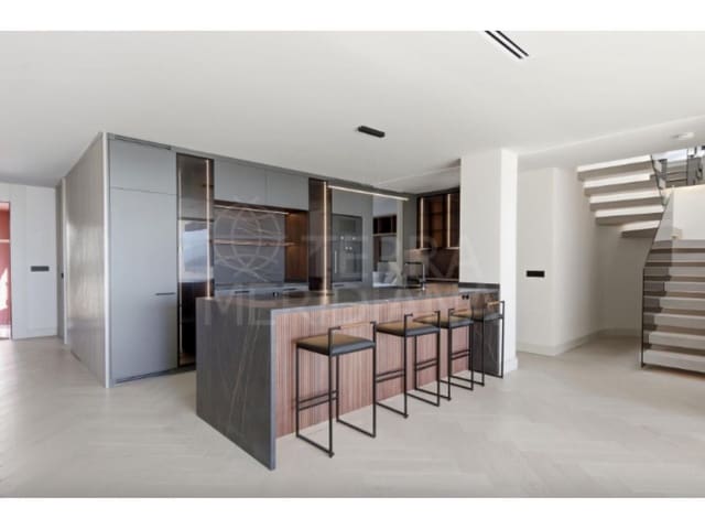 4 Zimmer Apartment zu verkaufen in Benahavís - 1.595.000 € (Ref: 9794032)