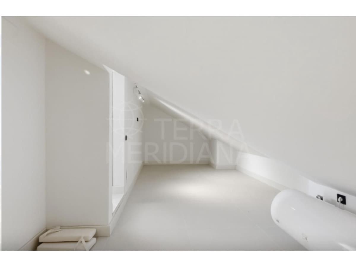 4 bedroom Apartment for sale in Benahavis - € 1,595,000 (Ref: 9794032)