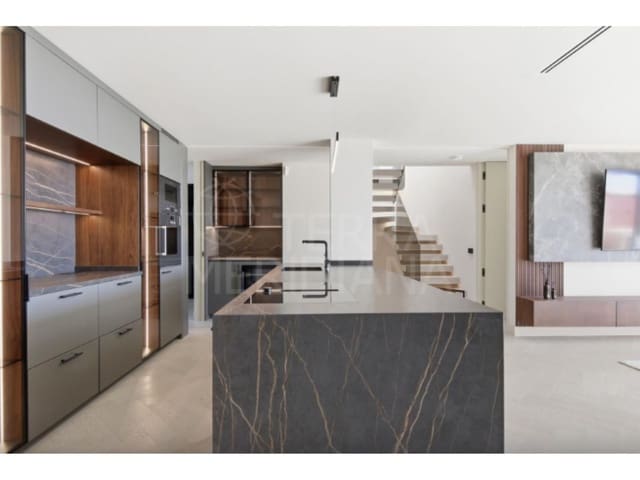 4 Zimmer Apartment zu verkaufen in Benahavís - 1.595.000 € (Ref: 9794032)