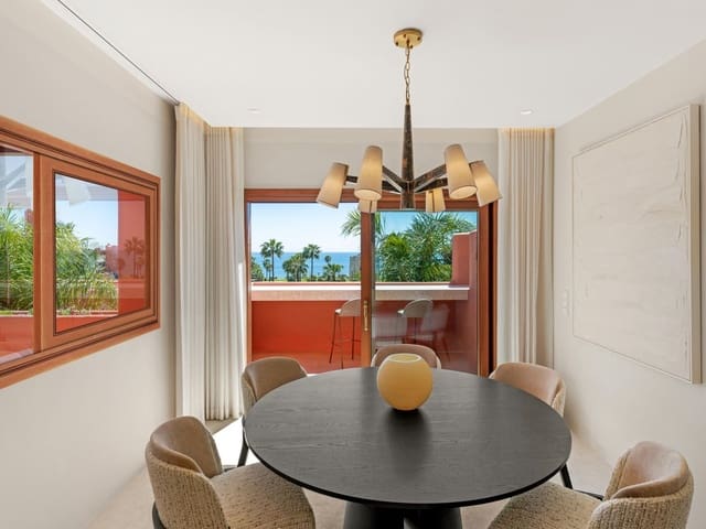 3 makuuhuone Huoneisto myytävänä paikassa New Golden Mile, Estepona - 4 995 000 € (Ref: 9794033)