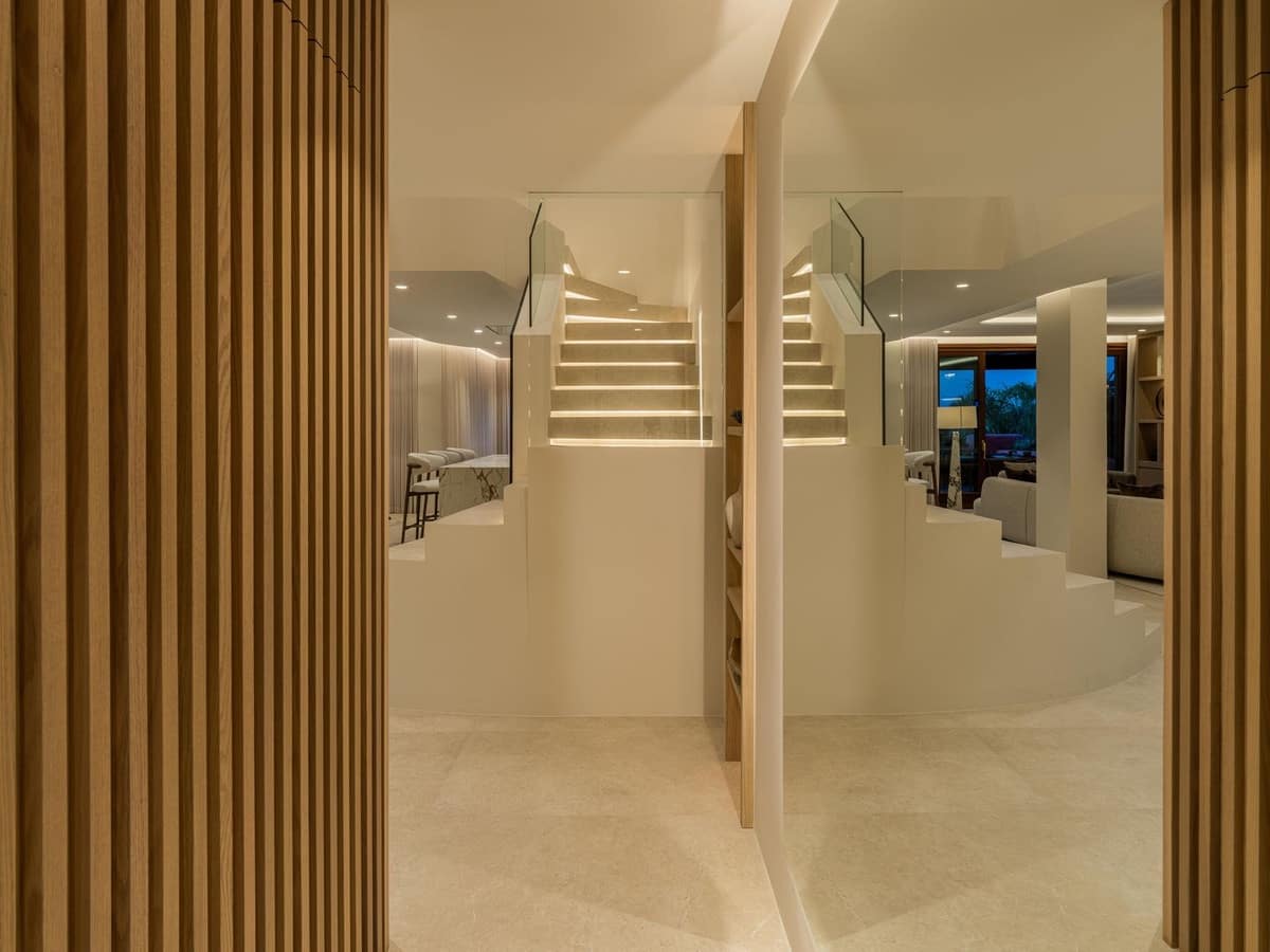 3 makuuhuone Huoneisto myytävänä paikassa New Golden Mile - 4 995 000 € (Ref: 9794033)