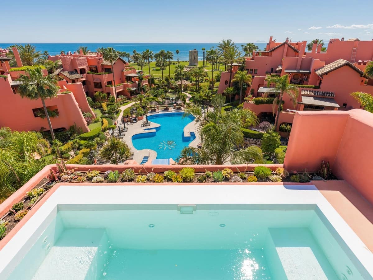 3 makuuhuone Huoneisto myytävänä paikassa New Golden Mile - 4 995 000 € (Ref: 9794033)