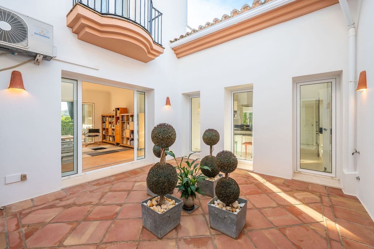 6 camera da letto Villa in vendita in Sotogrande - 2.250.000 € (Rif: 9803886)