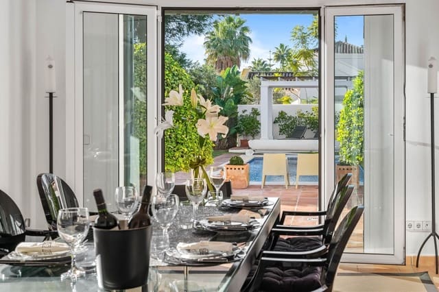 6 camera da letto Villa in vendita in Sotogrande Alto, San Roque - 2.250.000 € (Rif: 9803886)