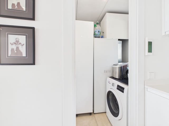 4 Zimmer Apartment zu verkaufen in Estepona - 1.250.000 € (Ref: 9806034)