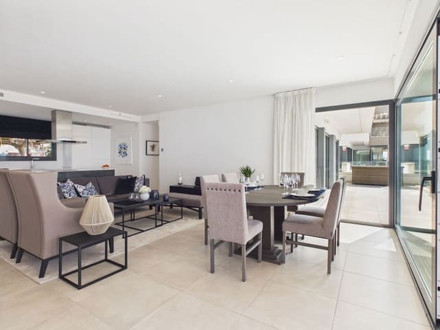 4 Zimmer Apartment zu verkaufen in Estepona - 1.250.000 € (Ref: 9806034)