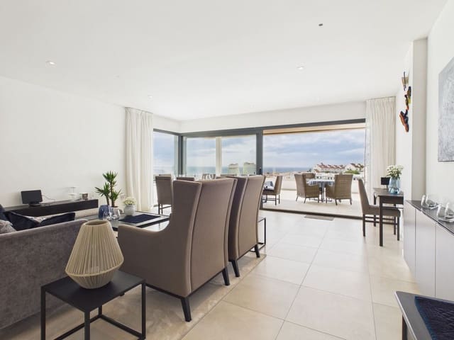 4 Zimmer Apartment zu verkaufen in Estepona - 1.250.000 € (Ref: 9806034)