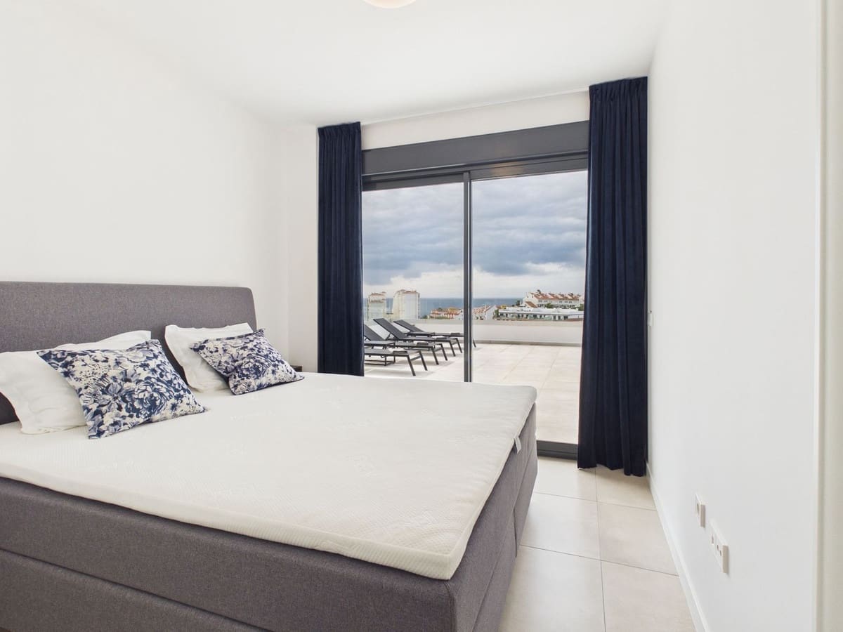 4 Zimmer Apartment zu verkaufen in Estepona - 1.250.000 € (Ref: 9806034)