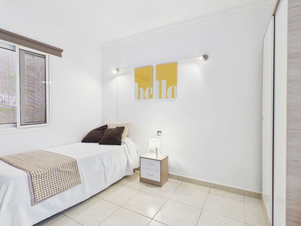 Apartamento de 2 habitaciones en La Quinta en venta - 410.000 € (Ref: 9819840)