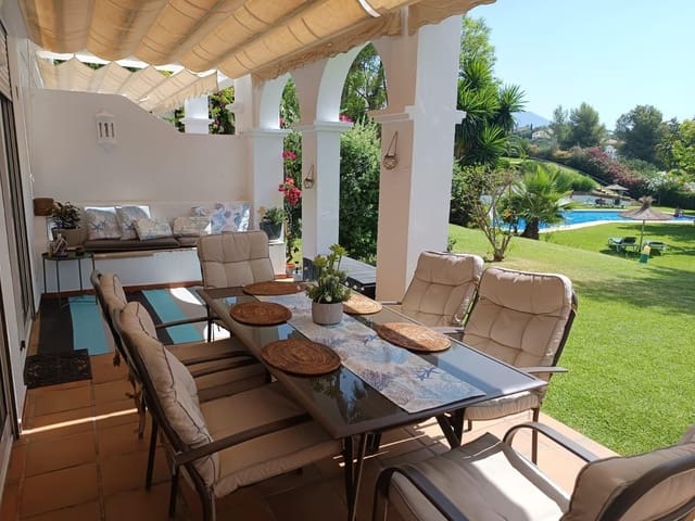 2 bedroom Apartment for sale in La Quinta, Benahavís - € 410,000 (Ref: 9819840)