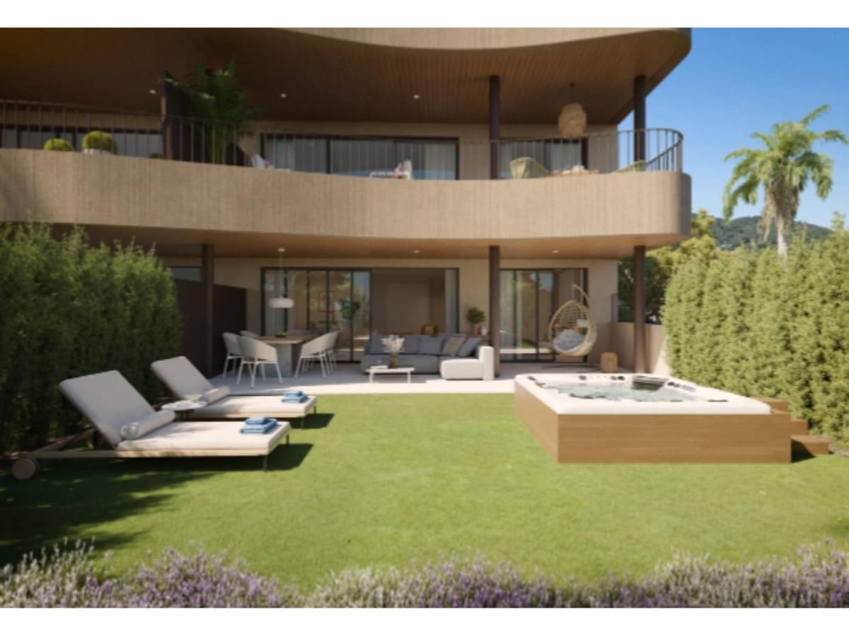 3 bedroom Apartment for sale in Fuengirola - € 599,000 (Ref: 9821971)