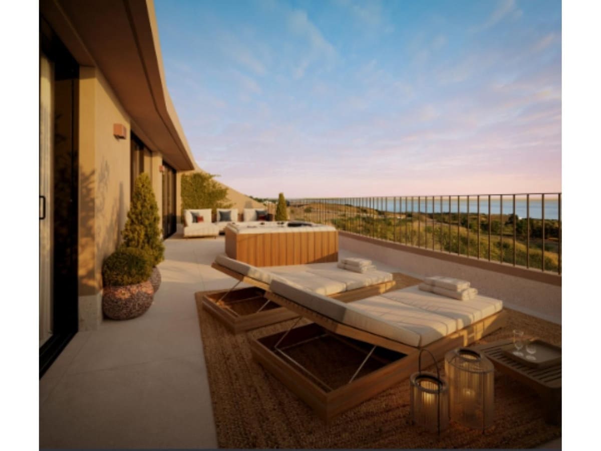 3 bedroom Apartment for sale in Fuengirola - € 599,000 (Ref: 9821971)