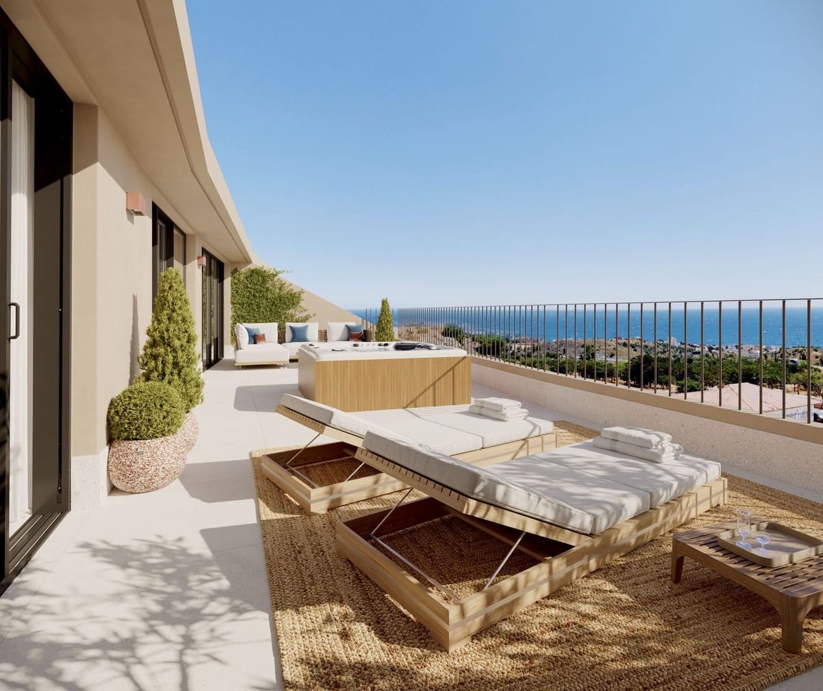 2 slaapkamer Appartement te koop in Fuengirola - € 449.000 (Ref: 9821972)