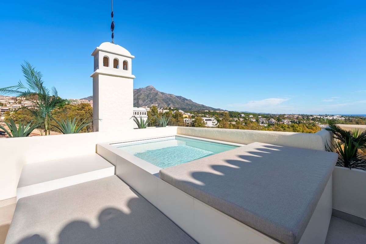 3 camera da letto Appartamento in vendita in Nueva Andalucia - 2.650.000 € (Rif: 9833190)