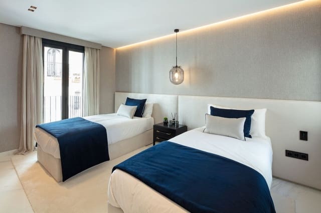 3 camera da letto Appartamento in vendita in Puerto Banus, Marbella - 2.950.000 € (Rif: 9833191)