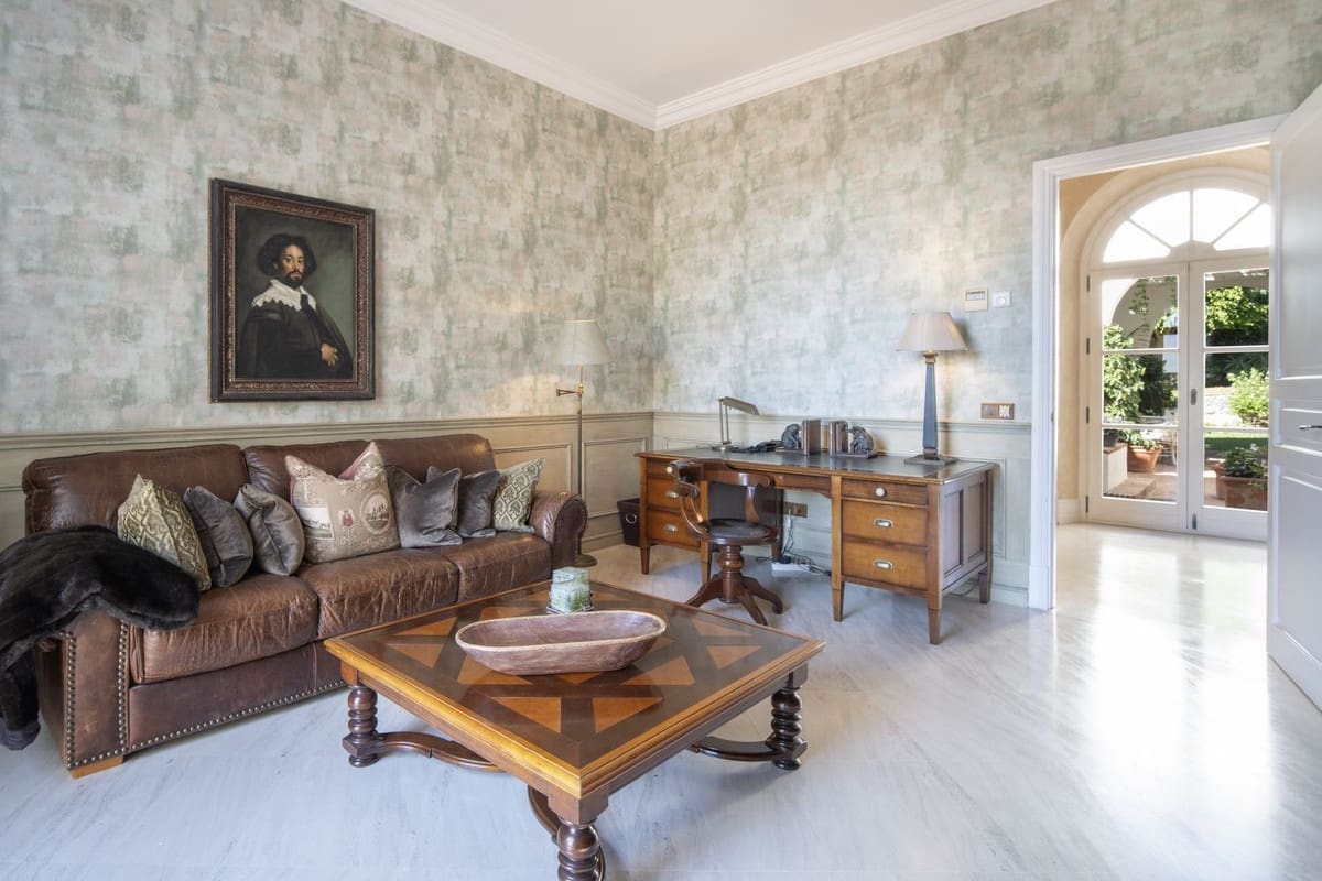 5 chambre Villa/Maison à vendre à Golden Mile - 13 800 000 € (Ref: 9833197)