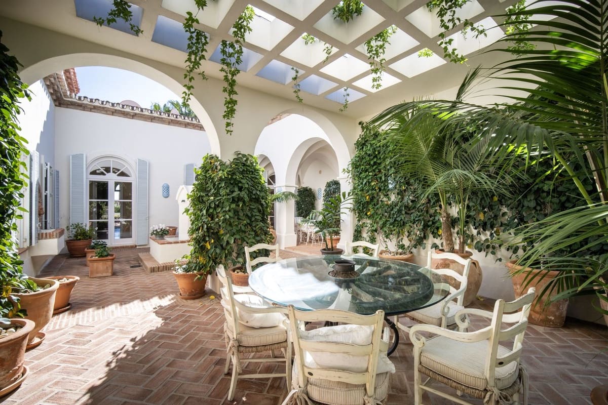 5 chambre Villa/Maison à vendre à Golden Mile - 13 800 000 € (Ref: 9833197)