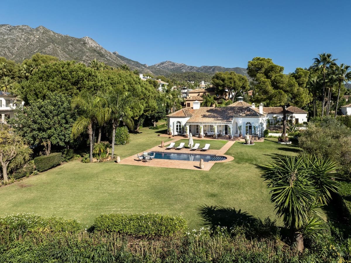 5 chambre Villa/Maison à vendre à Golden Mile - 13 800 000 € (Ref: 9833197)