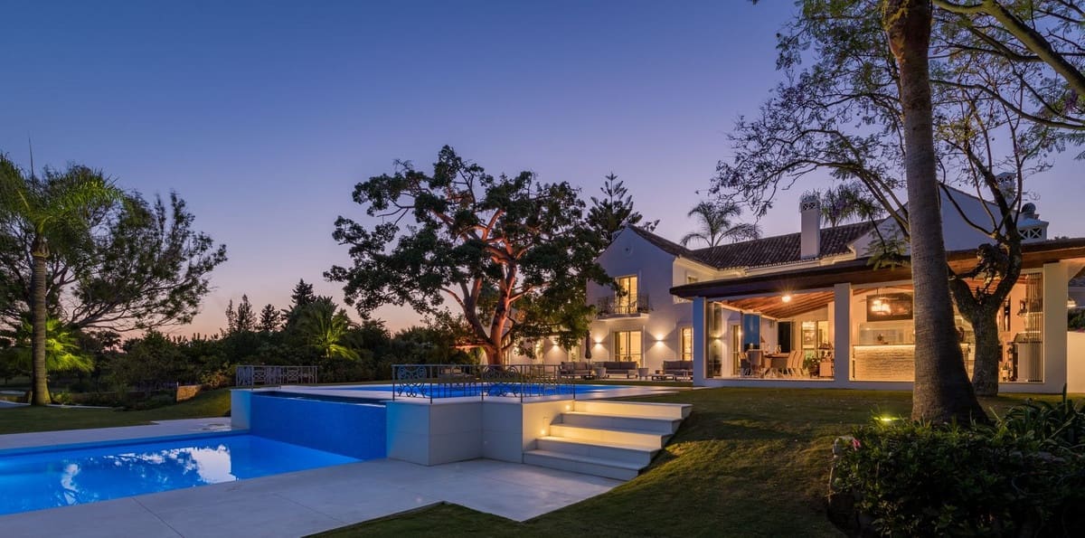 6 soveværelse Villa til salg i Nueva Andalucia - € 8.950.000 (Ref: 9842086)