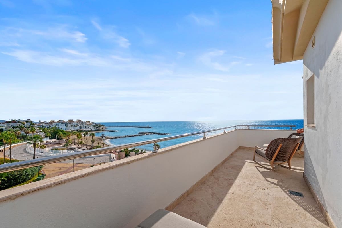 2 camera da letto Appartamento sulla Spiaggia in vendita in Puerto Banus - 1.995.000 € (Rif: 9844806)